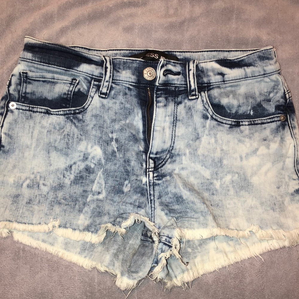 Acid wash jean shorts